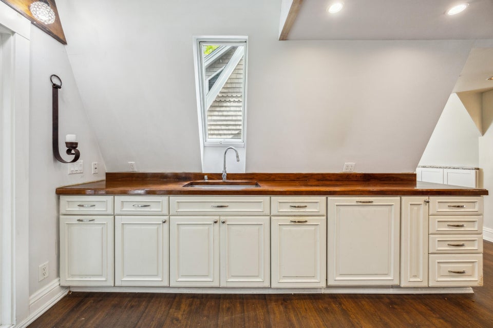 Kitchen Sink