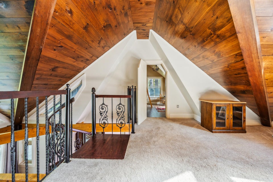 Great Room oom Loft