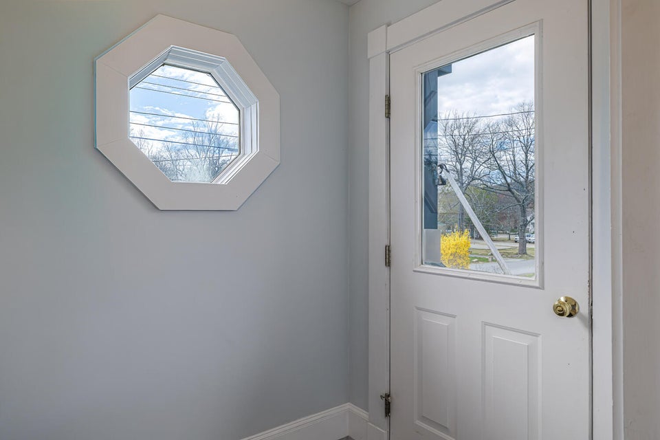 2-Entry 05-One Upper Dunbar Road-DTP