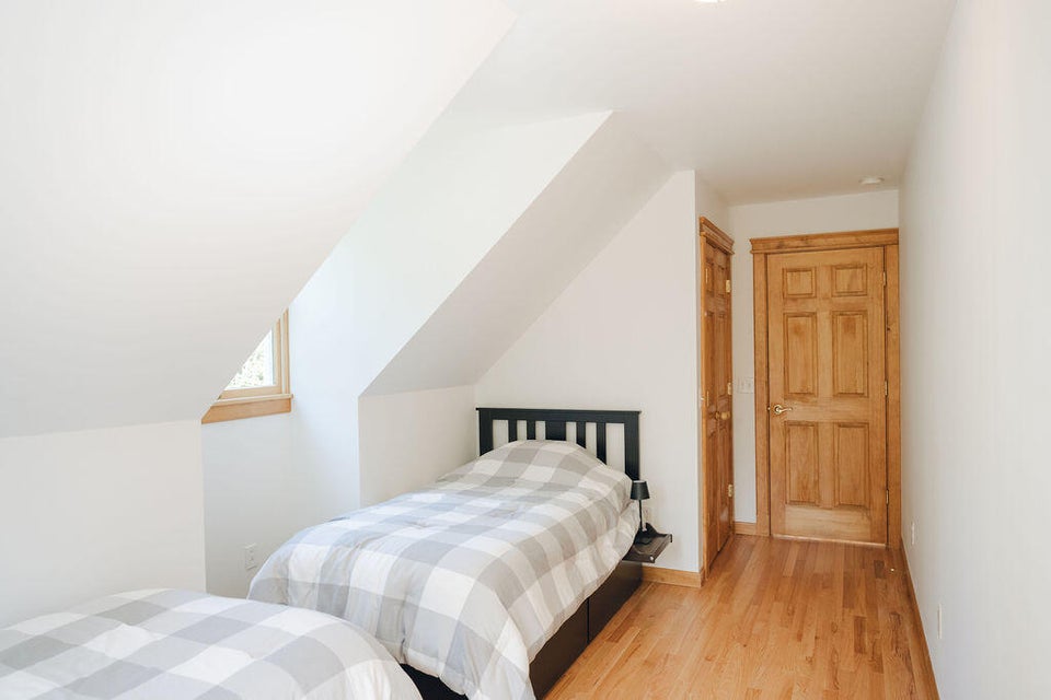 2nd floor bedroom 2
