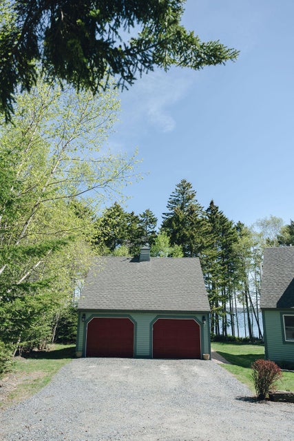 Garage vertical