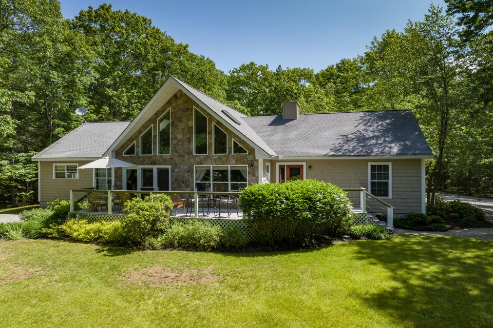 2-155 Maddocks Avenue HiRes-DTP