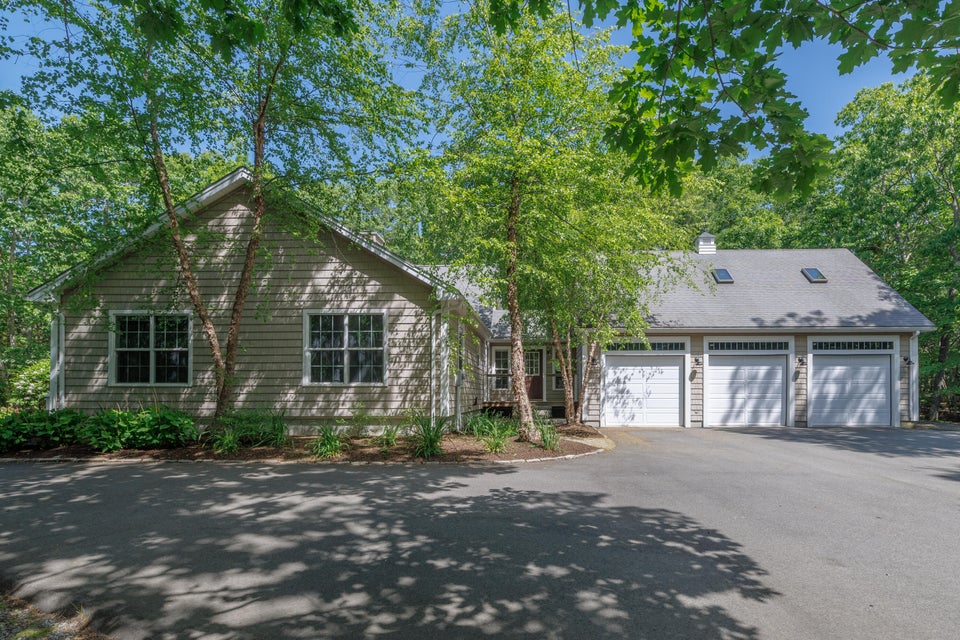 11-155 Maddocks Avenue HiRes-DTP