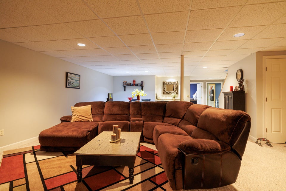 74-155 Maddocks Avenue HiRes-DTP