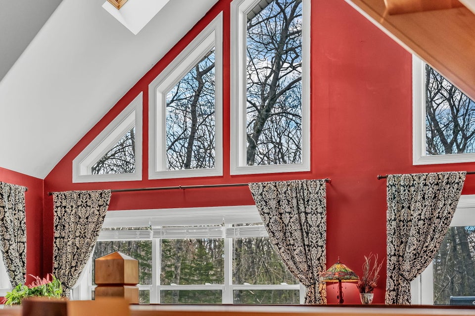 30-web-or-mls-155-maddocks-ave