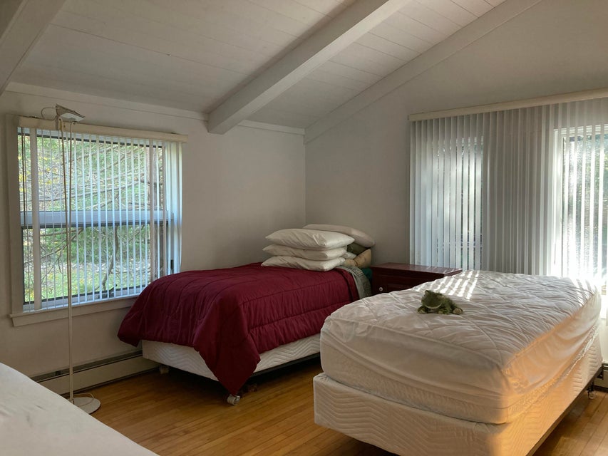 3rd bedroom, twin.