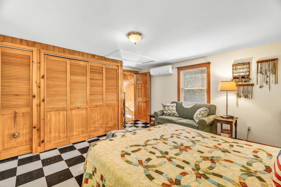 3-web-or-mls-468-indian-point-rd