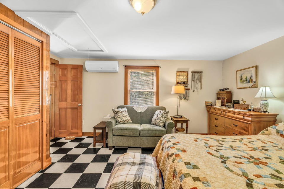 4-web-or-mls-468-indian-point-rd