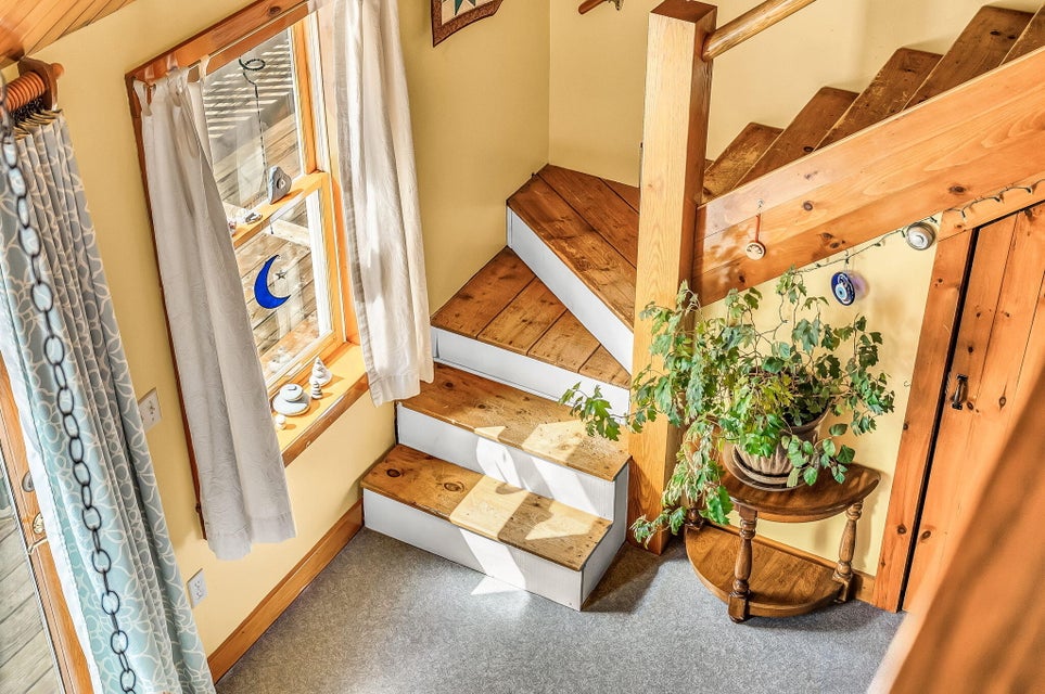 15-web-or-mls-468-indian-point-rd