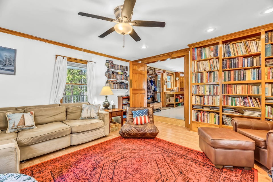23-web-or-mls-468-indian-point-rd