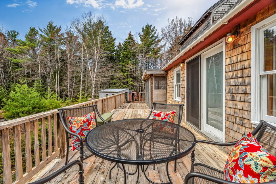 51-web-or-mls-468-indian-point-rd