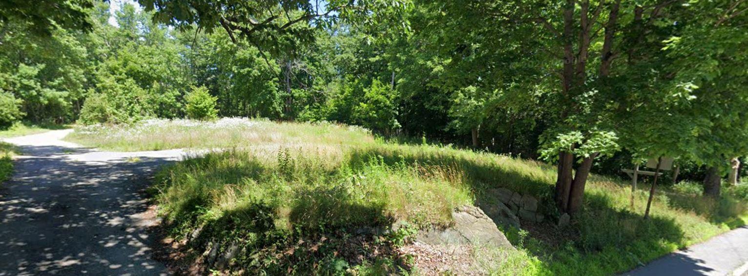 71 Bucksport Rd