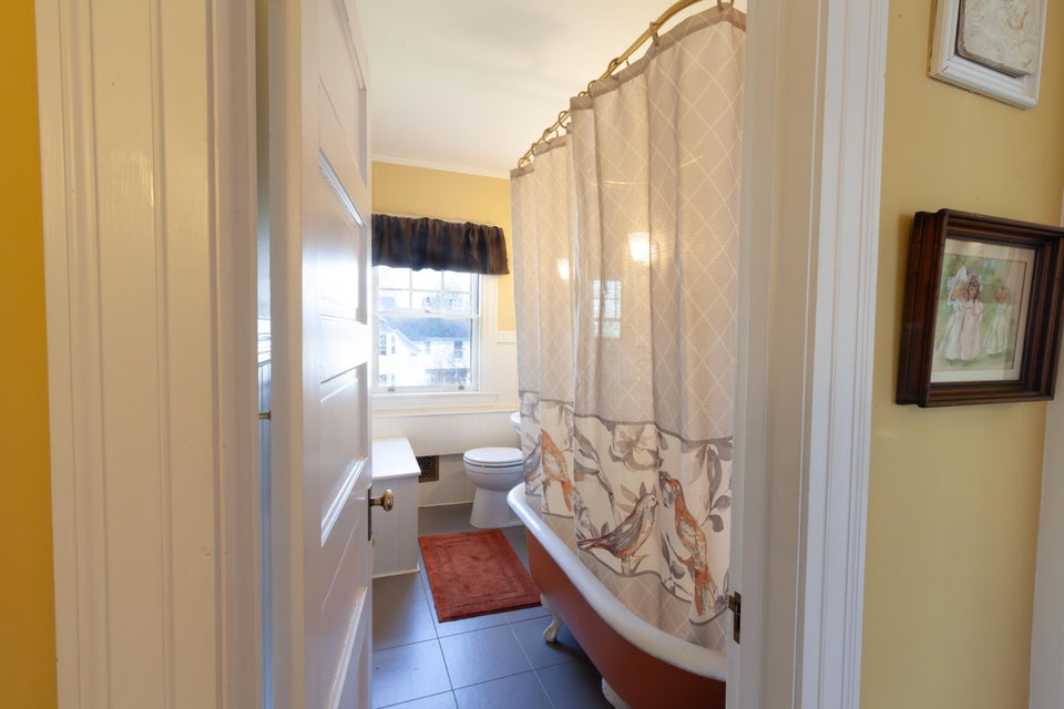 2nd FL Bath