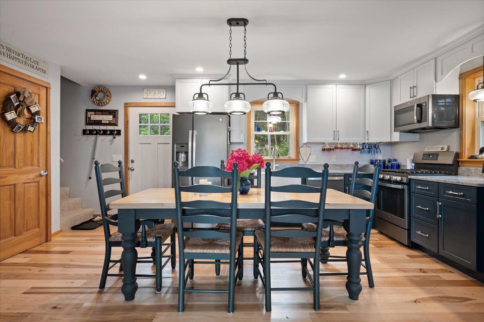 09-Kitchen