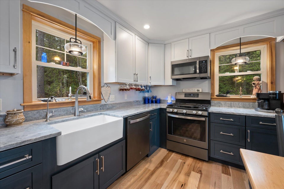 10-Kitchen