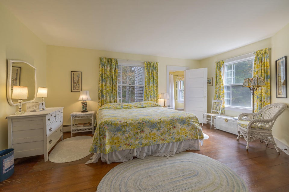 31- Primary Bed (4) 99-3 Asticou Trail-D