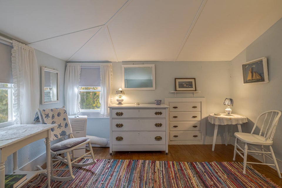40-Bed 6-119-3 Asticou Trail-DTP